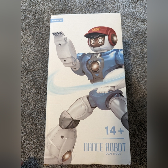 Programmable Dancing Robot - Picture 1 of 7